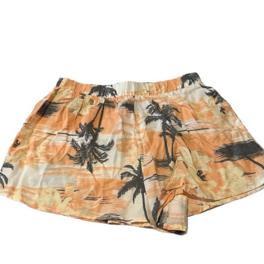 Ascot And Hart High-Waist Tropical Print Women's Shorts in Orange